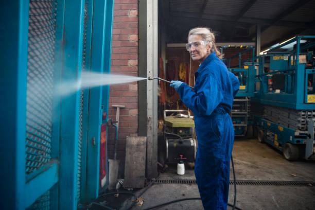 Best Restaurant Pressure Washing  in Mountain Iron, MN